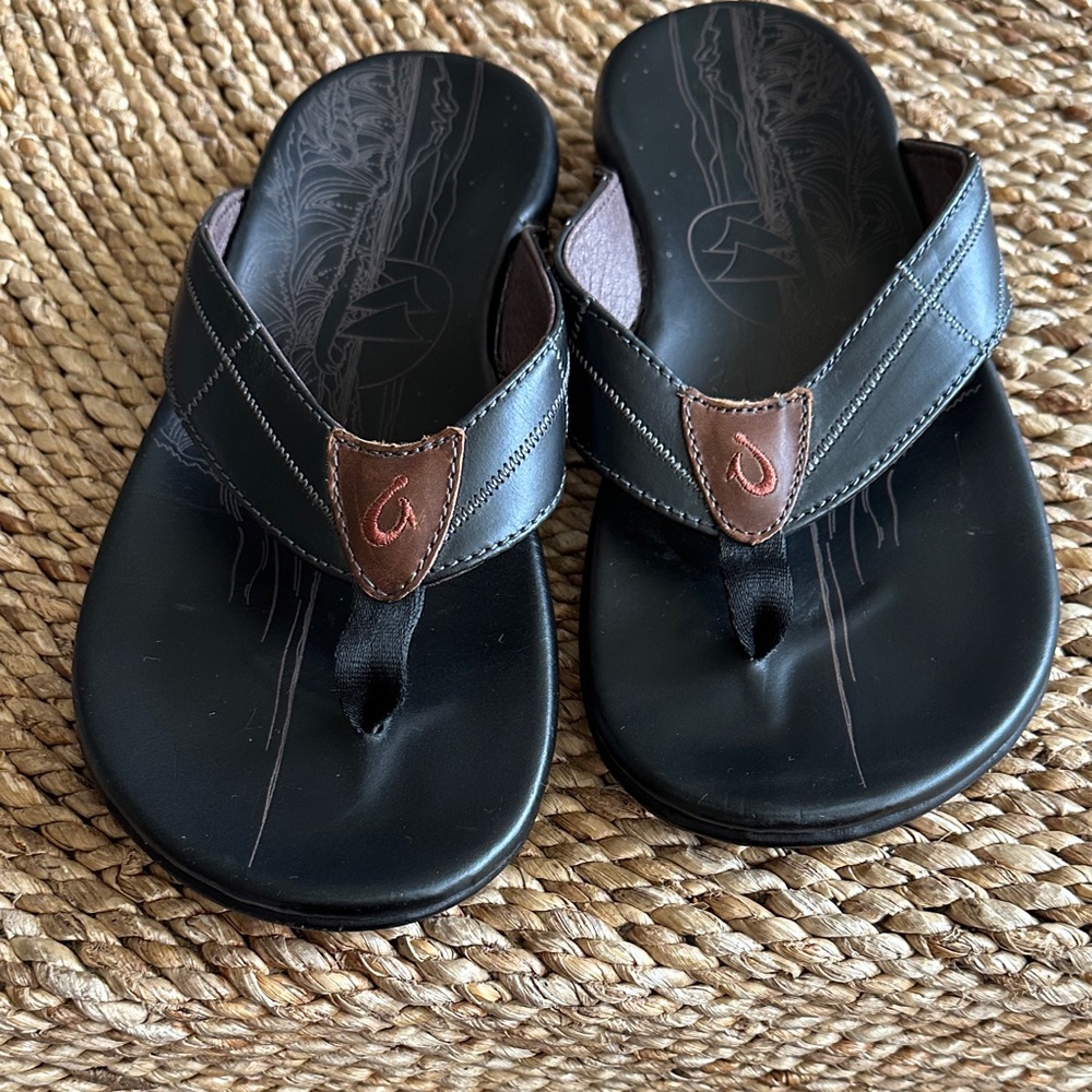 Men's Black and Brown Leather Sandals size 9 ❤️😎